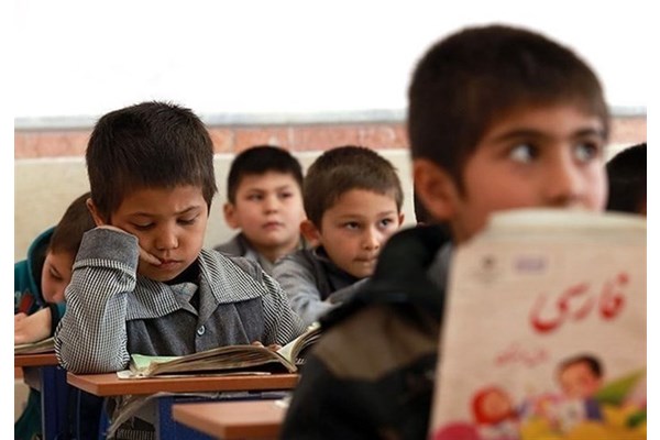 هزینه سالانه 180 میلیارد تومانی کرمان برای آموزش کودکان مهاجر 