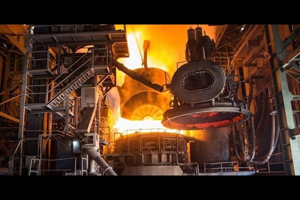 «مجوزهای کاغذی» چالش آینده صنعت فولاد
