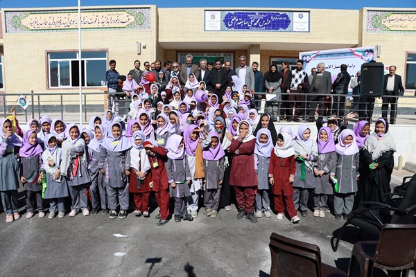 مدارس کرمان دانا 10 و 12 در زرند افتتاح شدند