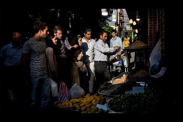 مسابقه نابرابر بین فقیر و غنی