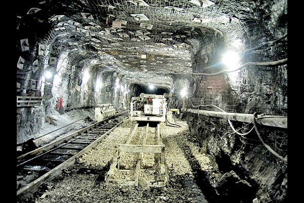 کوچ سرمایه‌های معدن‌کاران