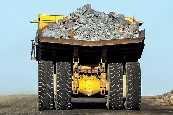 بازگشت به معادن خاموش