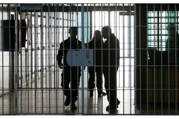 روزانه چند نفر در استان کرمان زندانی می شوند؟