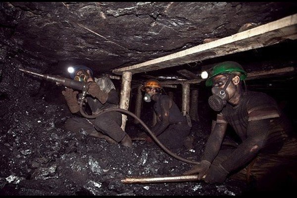 تعیین تکلیف بدهی ذوب آهن به معادن زغال سنگ
