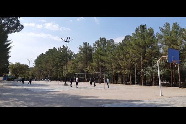 بهسازی بوستان جنگلی «شهید باهنر»