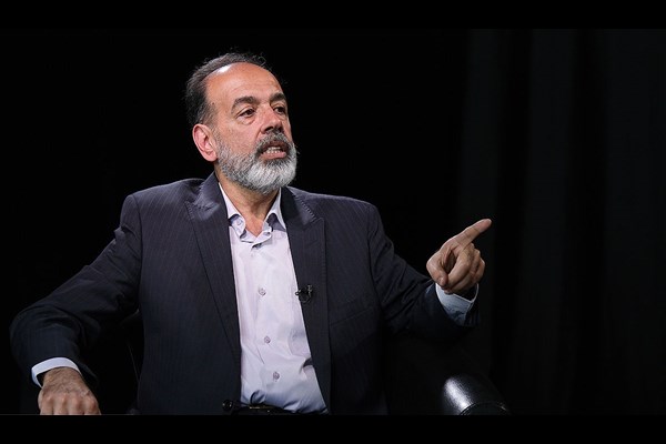 دستگاه چمن‌زنی