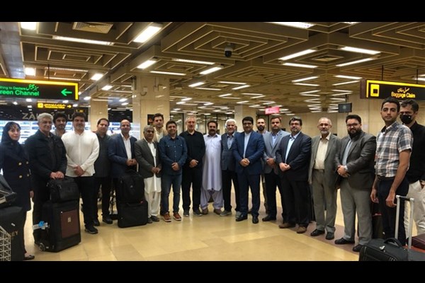 هیات تجاری ایران به پاکستان سفر کرد