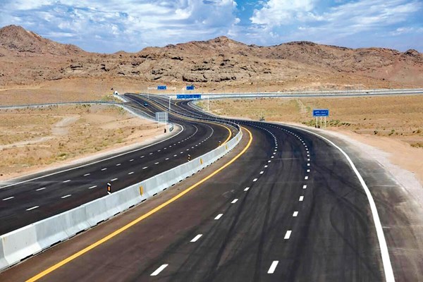 اتوبان کرمان - باغین آزادراه می شود