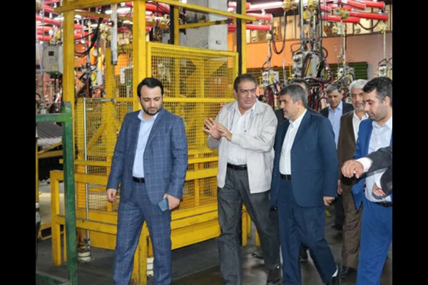 همراهی بانک صادرات با خودروسازان کرمانی