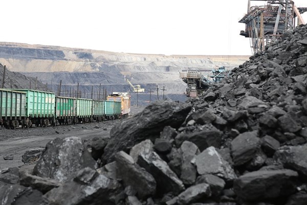 شکست انحصار فروش زغال‌سنگ