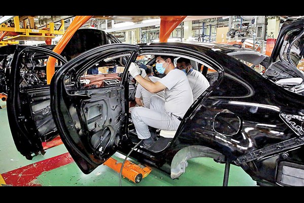 خودروسازی خصوصی در سراشیبی