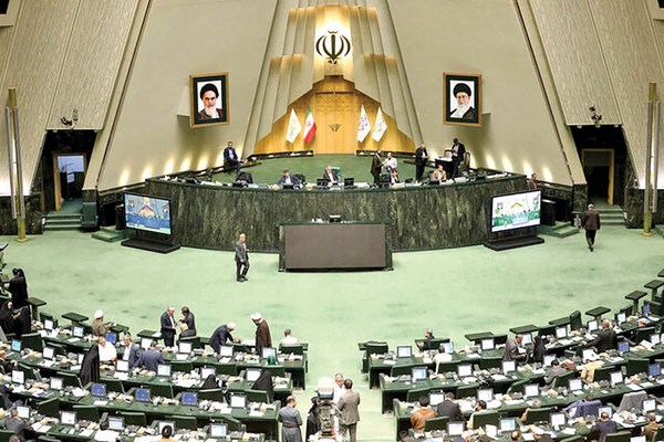 دور و نزدیک تشکیل دو وزارتخانه جدید